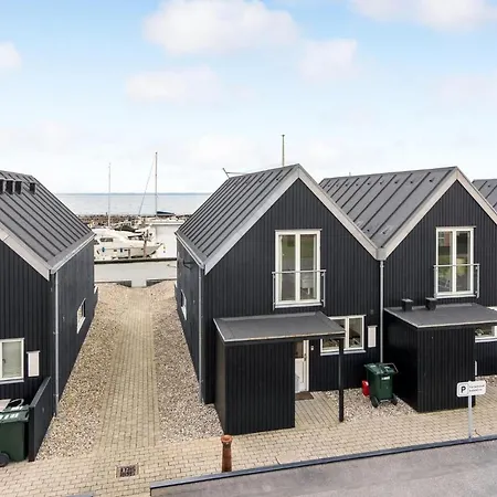 2 Bedroom Gorgeous In 펜션 Tranekær