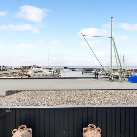 Nyaraló 2 Bedroom Gorgeous In *